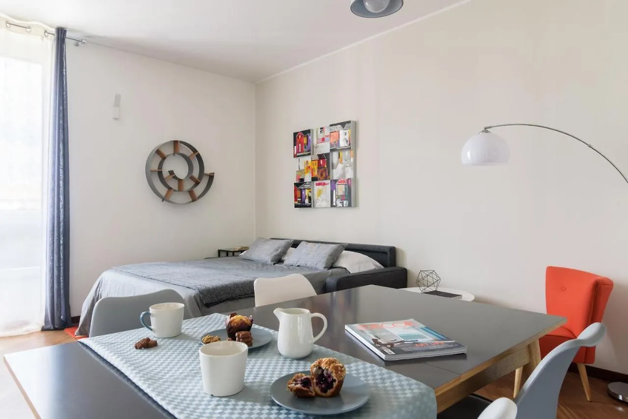 Altido Superb Flat With Home Office Near Dateo Station Milan Apartment